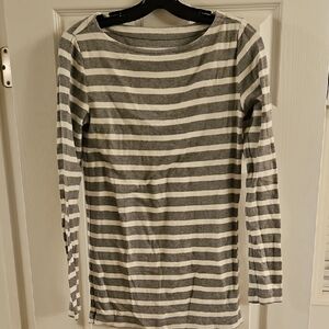 GAP Maternity Gray and White Striped Top